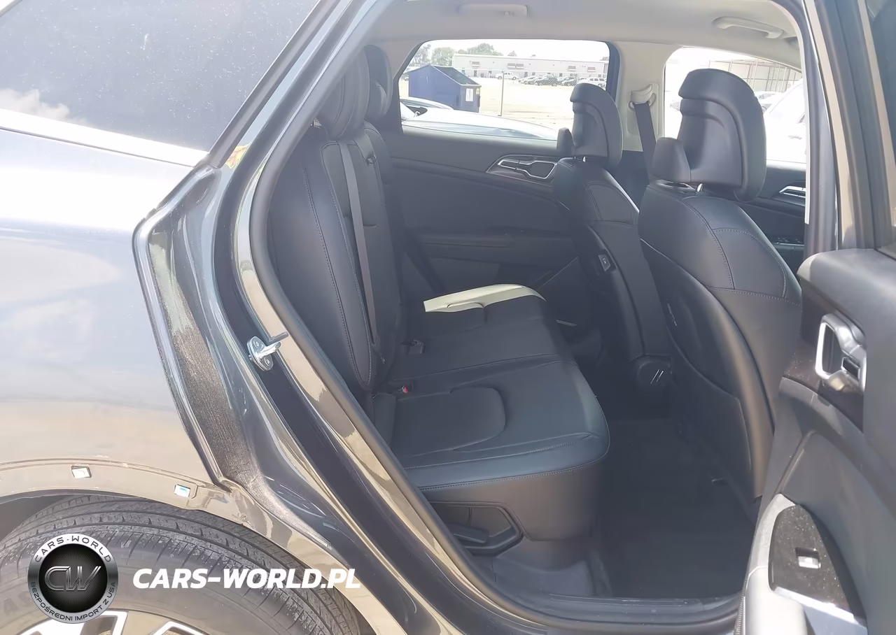 2023 Kia Sportage Hybrid Ex VIN:KNDPVCAG5P7077705 - 8