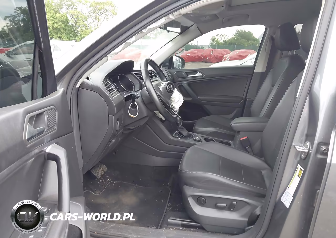 2019 Volkswagen Tiguan 2.0T Se-2.0T Sel-2.0T Sel R-Line-2.0T Sel R-Line Black VIN:3VV2B7AX1KM008374 - 17