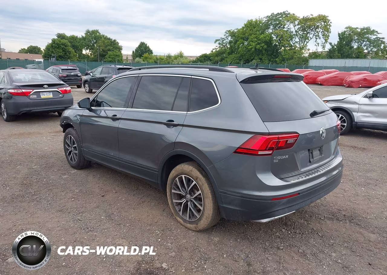 2019 Volkswagen Tiguan 2.0T Se-2.0T Sel-2.0T Sel R-Line-2.0T Sel R-Line Black VIN:3VV2B7AX1KM008374 - 3