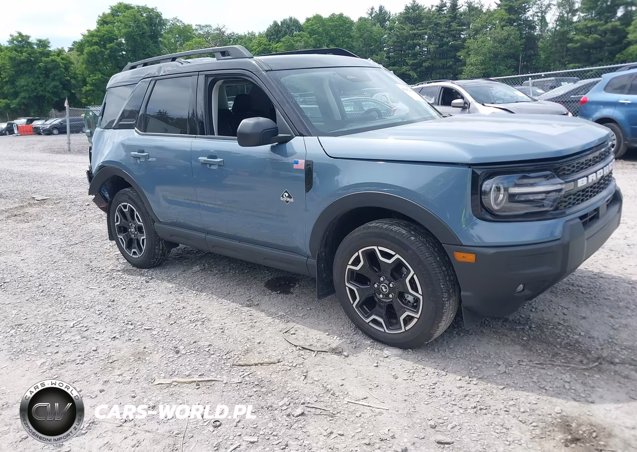 2025 Ford Bronco Sport Outer Banks – zdjęcie 1 z 16