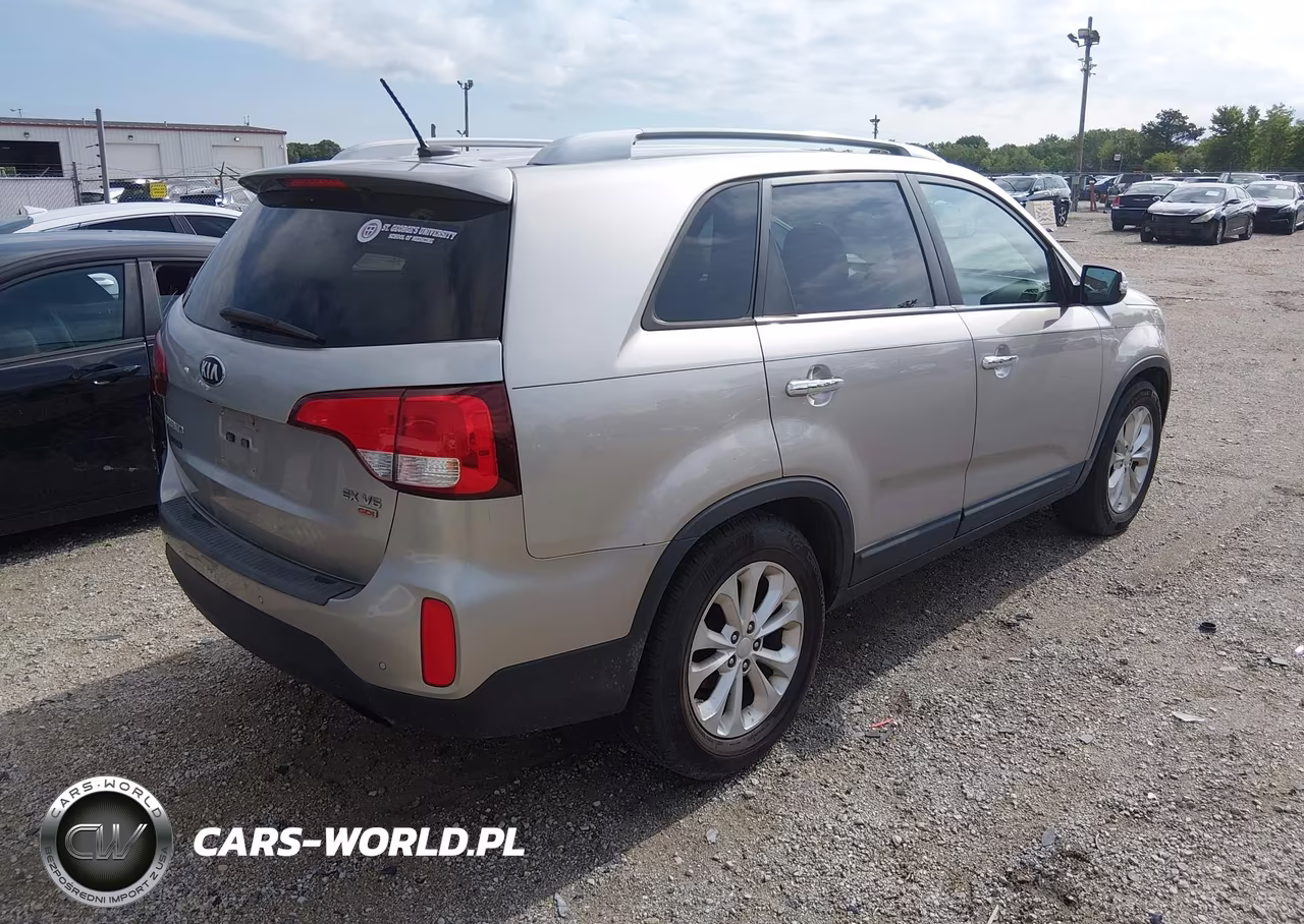 2014 Kia Sorento Ex V6 VIN:5XYKU4A74EG488032 - 4