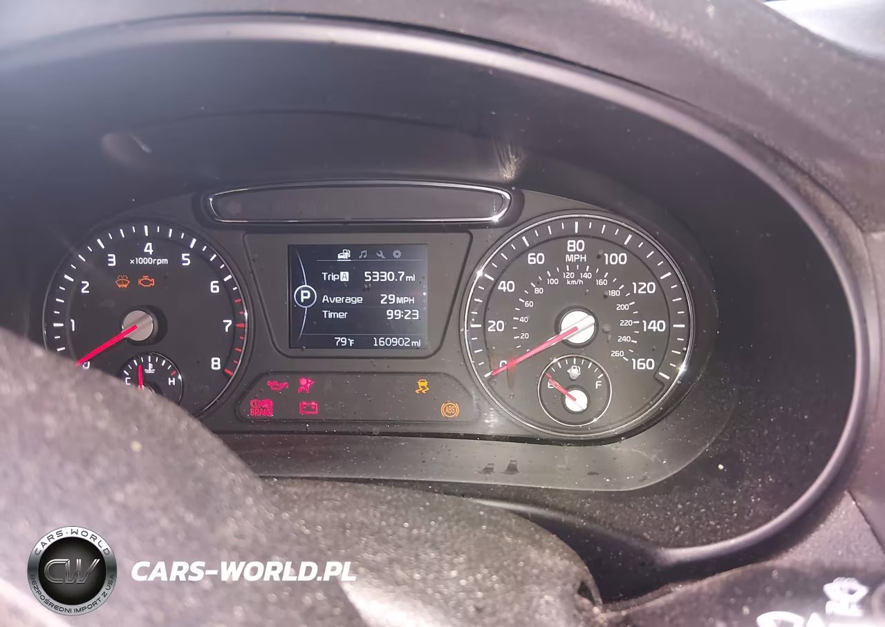 2018 Kia Sorento 2.4L L VIN:5XYPG4A34JG424674 - 15