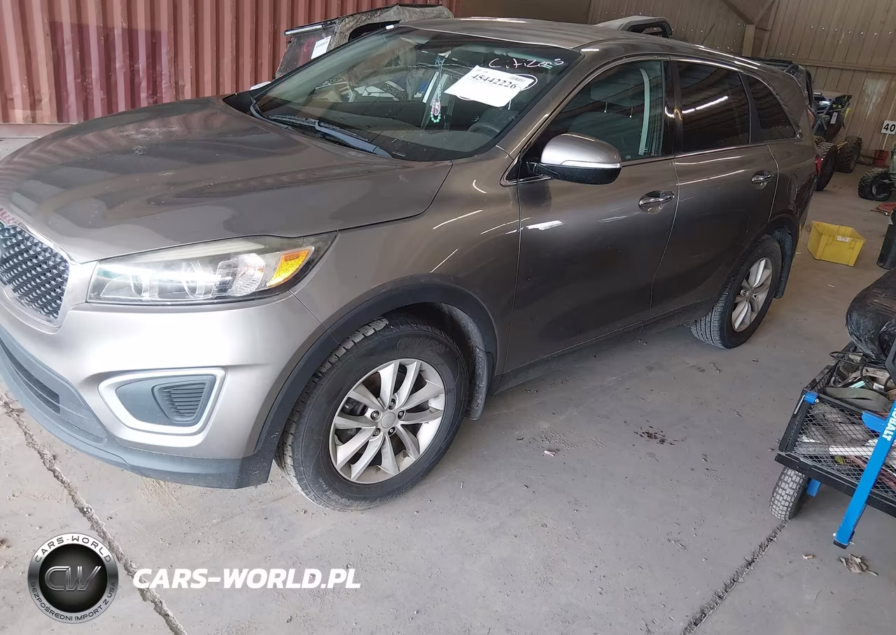 2018 Kia Sorento 2.4L L VIN:5XYPG4A34JG424674 - 2