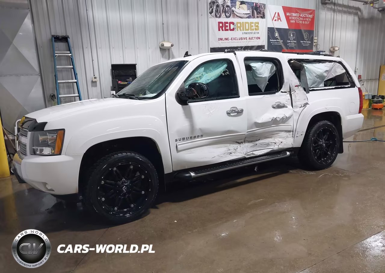 2013 Chevrolet Suburban Lt VIN:1GNSKJE78DR248391 - 2