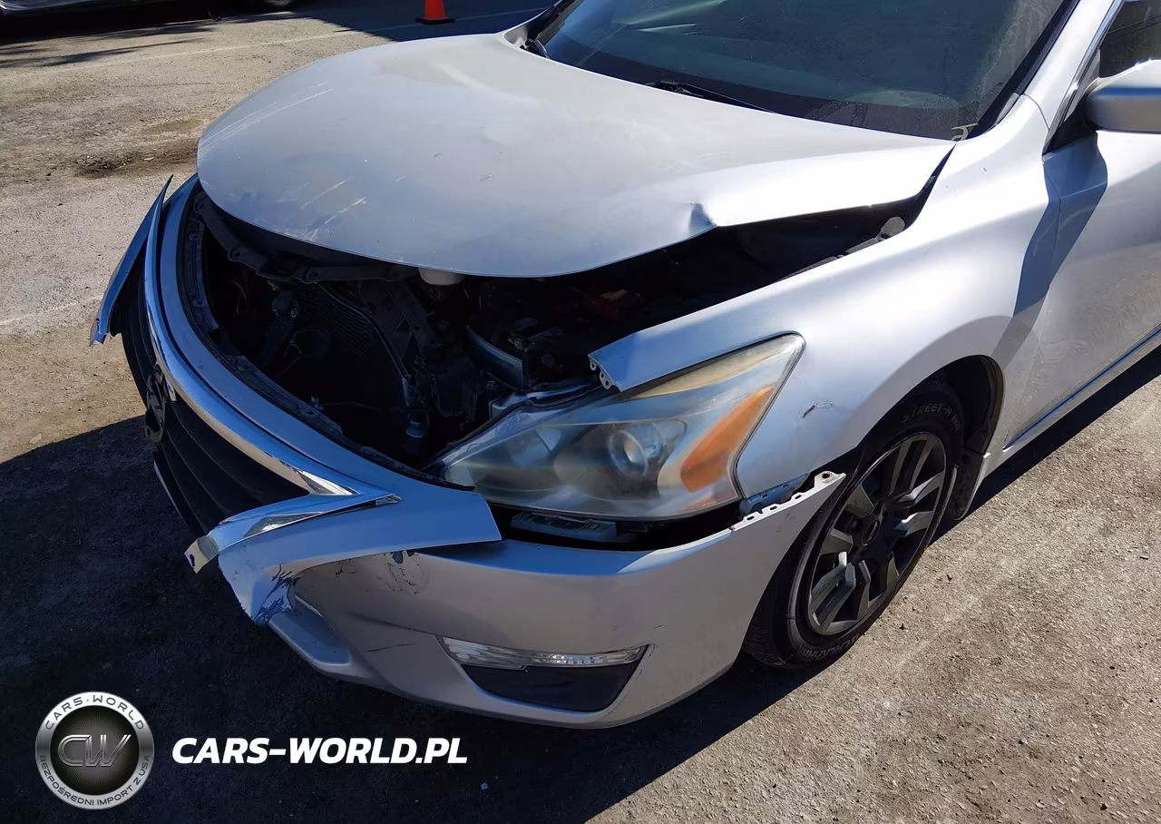 2015 Nissan Altima 2.5 S VIN:1N4AL3AP2FC177901 - 6