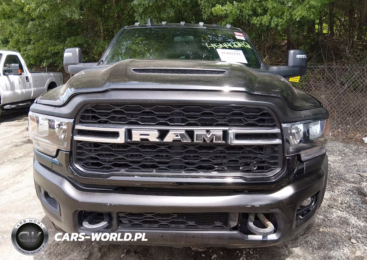 2024 Ram 5500 Chassis Tradesman-Slt-Laramie-Limited VIN:3C7WRNEL7RG349832 - 13