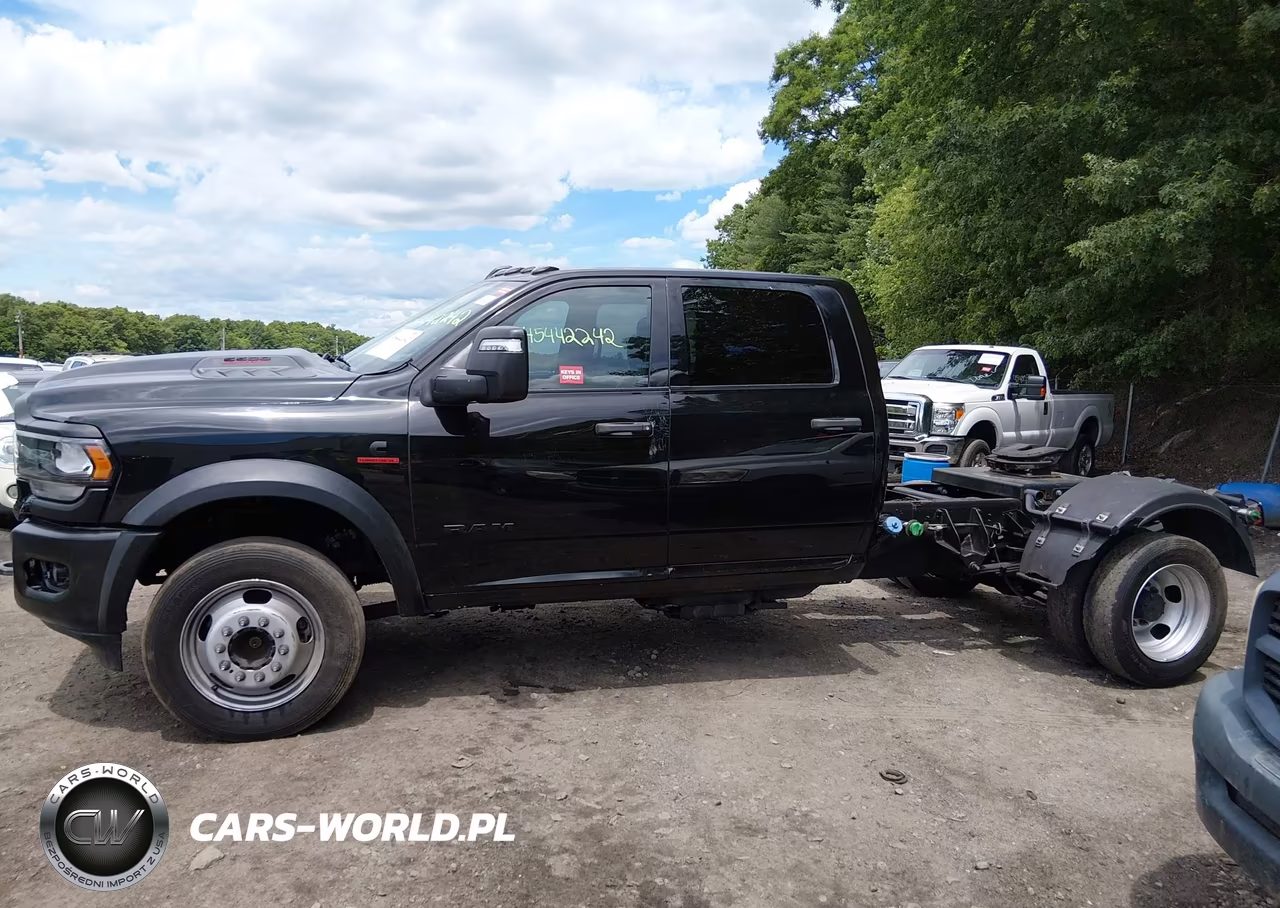 2024 Ram 5500 Chassis Tradesman-Slt-Laramie-Limited VIN:3C7WRNEL7RG349832 - 15