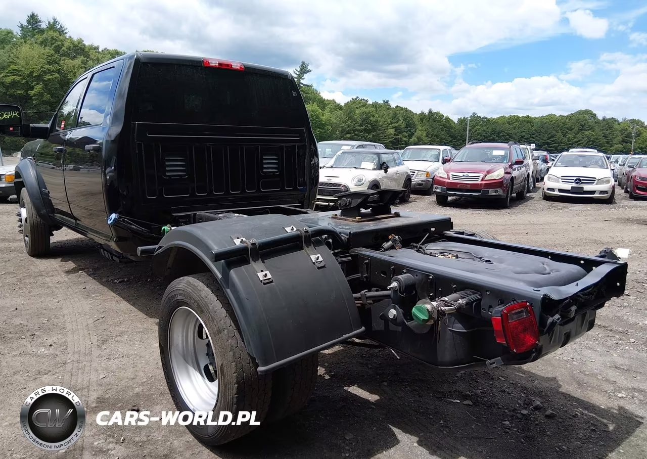 2024 Ram 5500 Chassis Tradesman-Slt-Laramie-Limited VIN:3C7WRNEL7RG349832 - 3