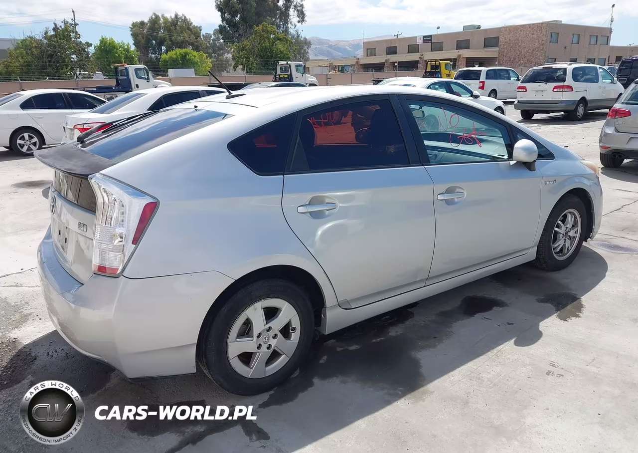 2010 Toyota Prius Ii VIN:JTDKN3DU1A0095288 - 4