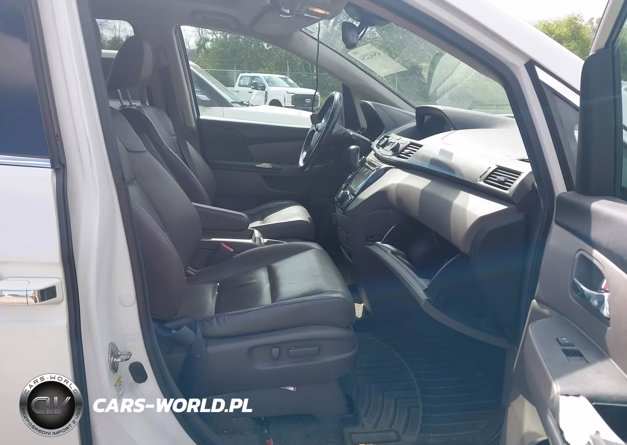 2014 Honda Odyssey Touring-Touring Elite VIN:5FNRL5H97EB056184 - 5