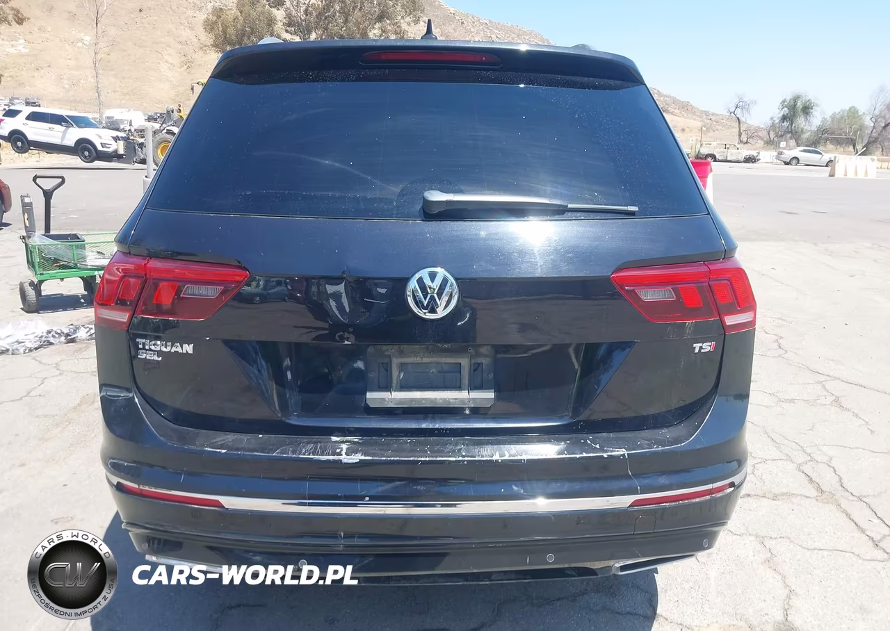 2018 Volkswagen Tiguan 2.0T Sel Premium VIN:3VV5B7AX5JM192200 - 16