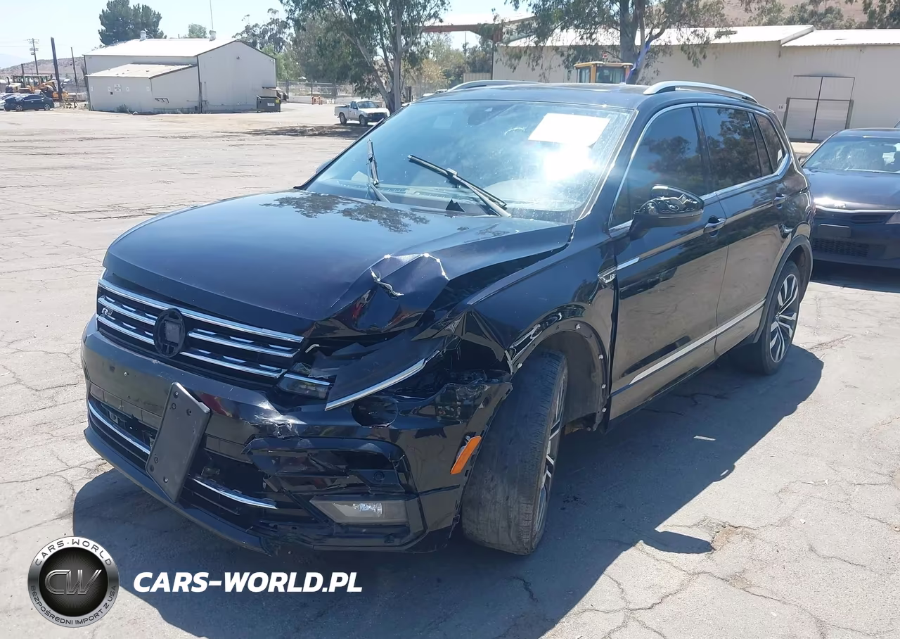 2018 Volkswagen Tiguan 2.0T Sel Premium VIN:3VV5B7AX5JM192200 - 2