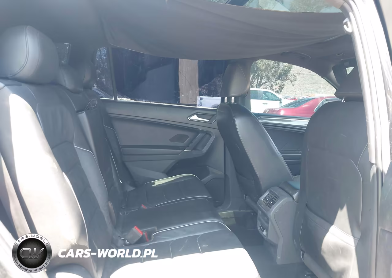 2018 Volkswagen Tiguan 2.0T Sel Premium VIN:3VV5B7AX5JM192200 - 8