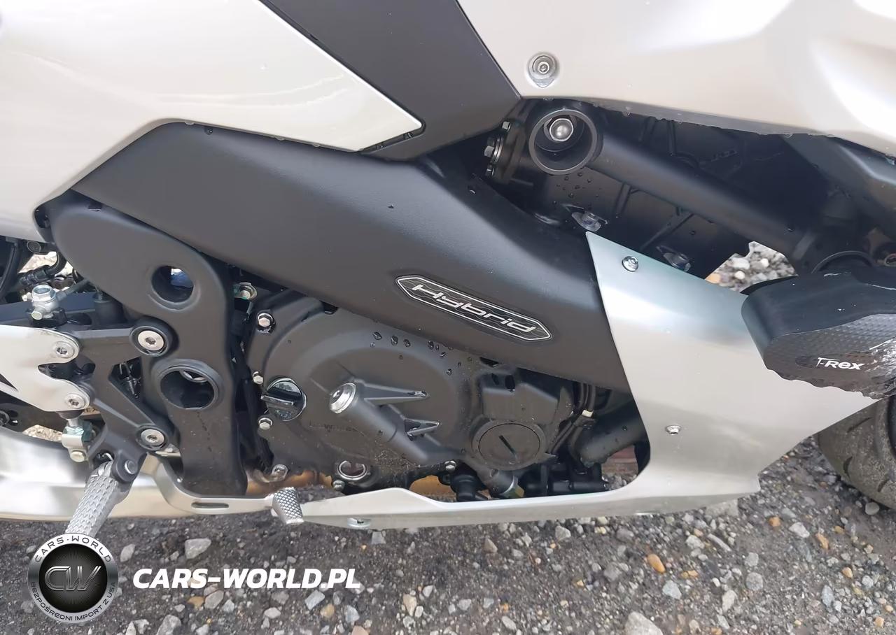 2024 Kawasaki Cx500 VIN:ML5CXGA1XRDA04522 - 8