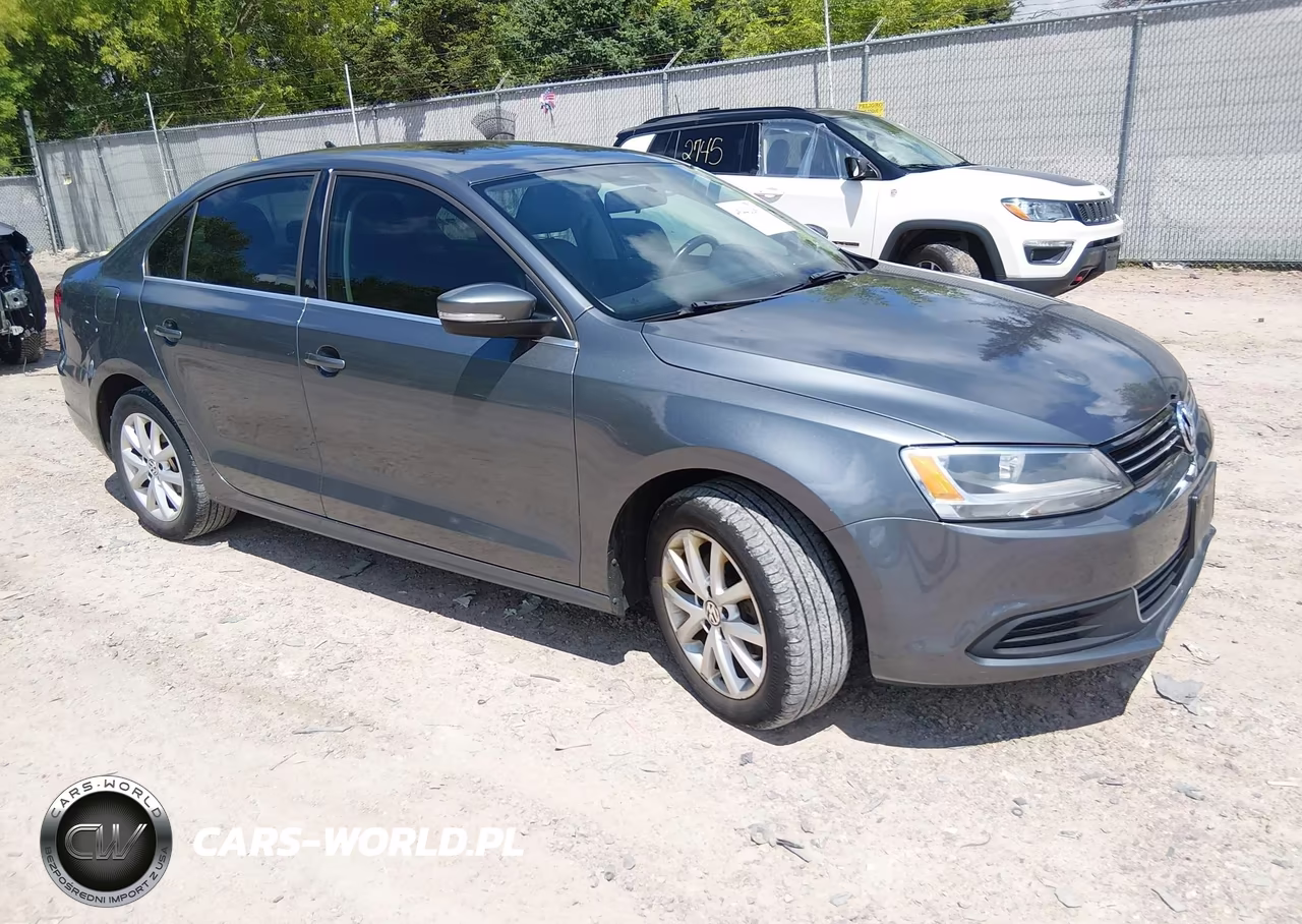 2013 Volkswagen Jetta 2.5L Se – zdjęcie 1 z 13