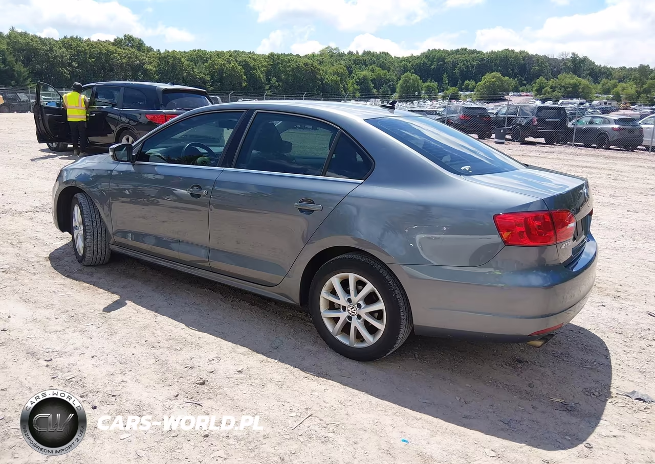2013 Volkswagen Jetta 2.5L Se VIN:3VWDP7AJ8DM444787 - 3