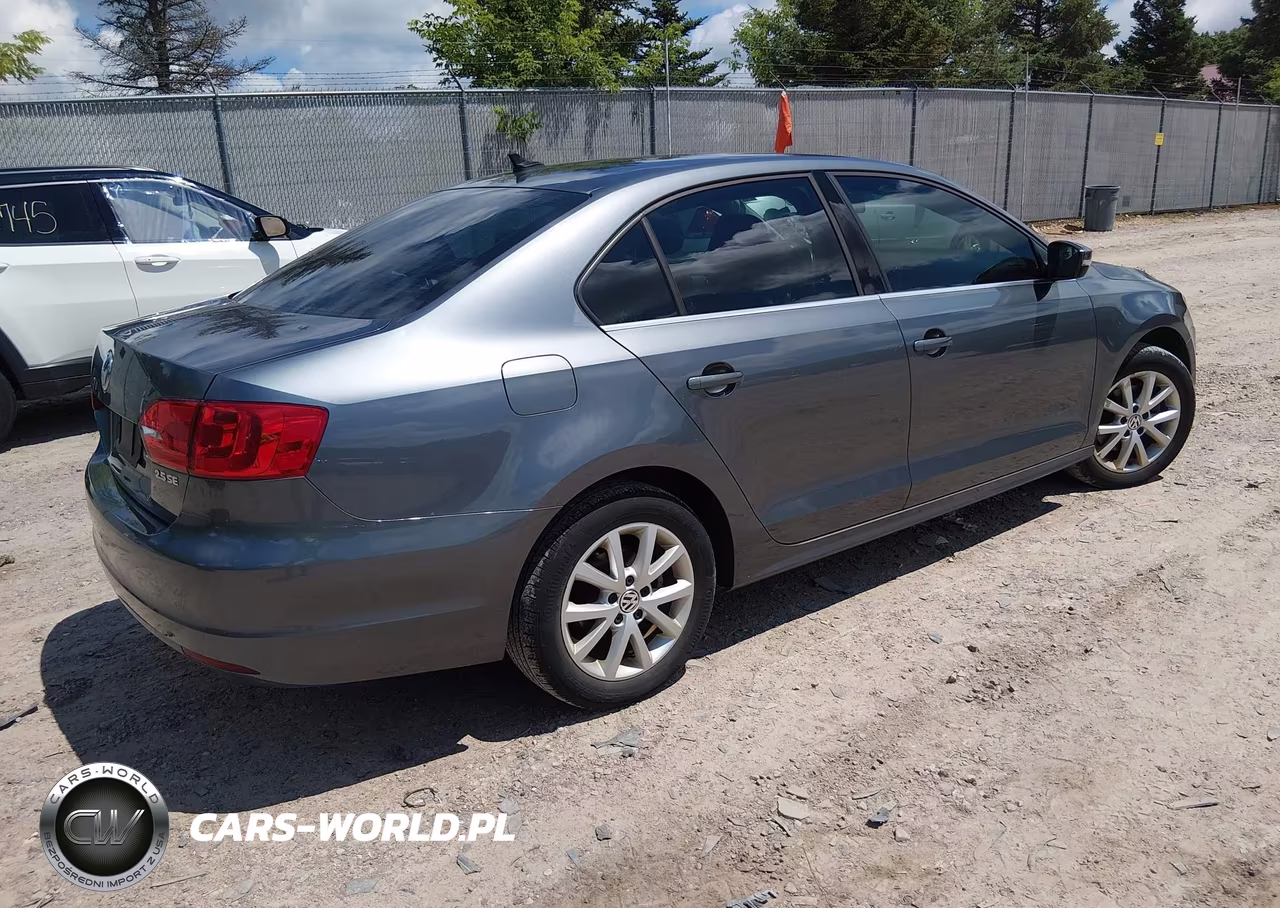 2013 Volkswagen Jetta 2.5L Se VIN:3VWDP7AJ8DM444787 - 4