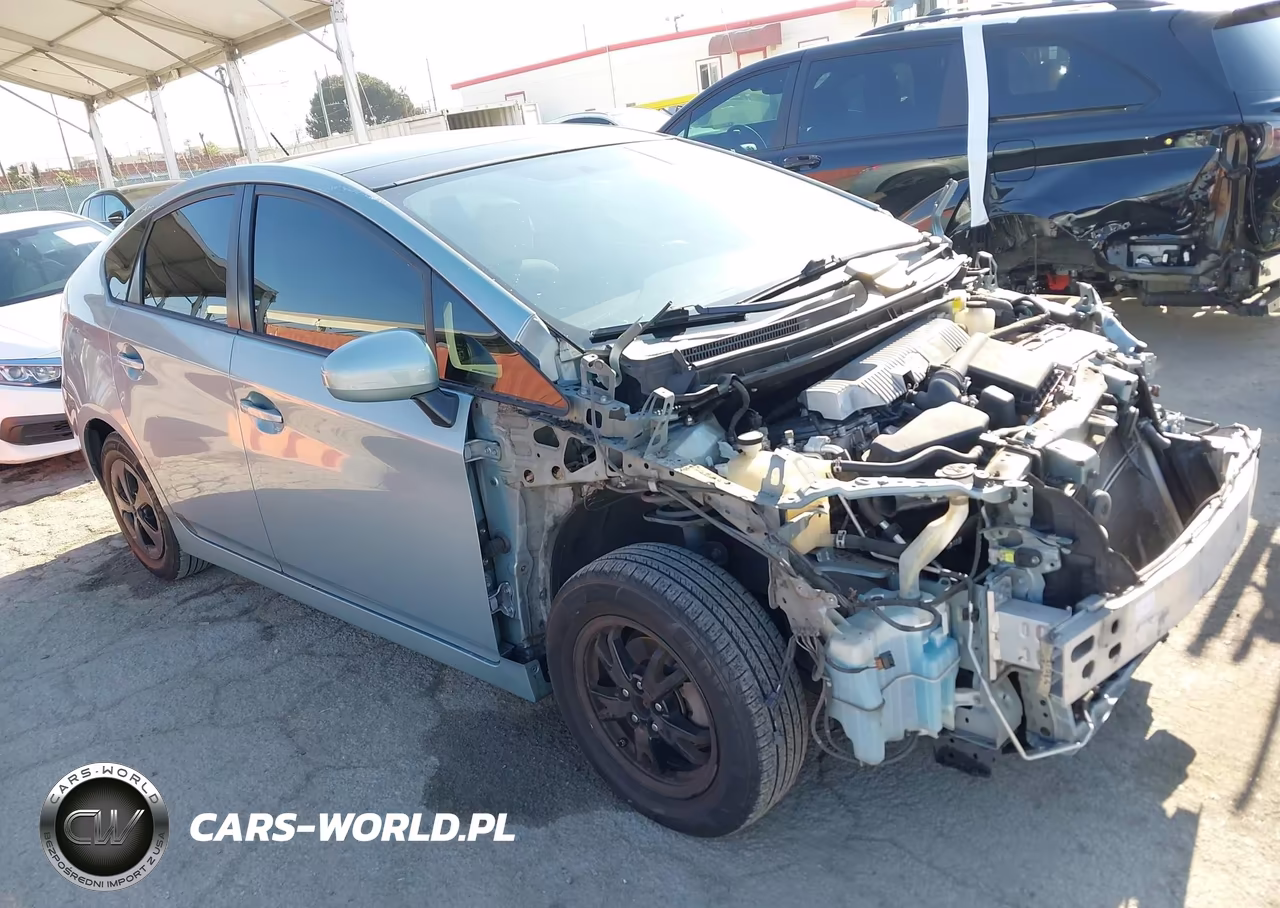 2012 Toyota Prius Three – zdjęcie 1 z 17