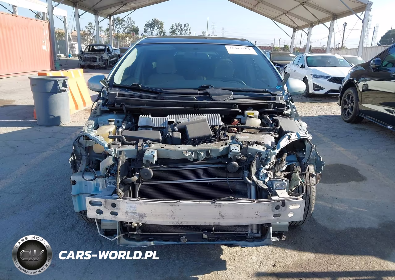 2012 Toyota Prius Three VIN:JTDKN3DU6C1596948 - 13