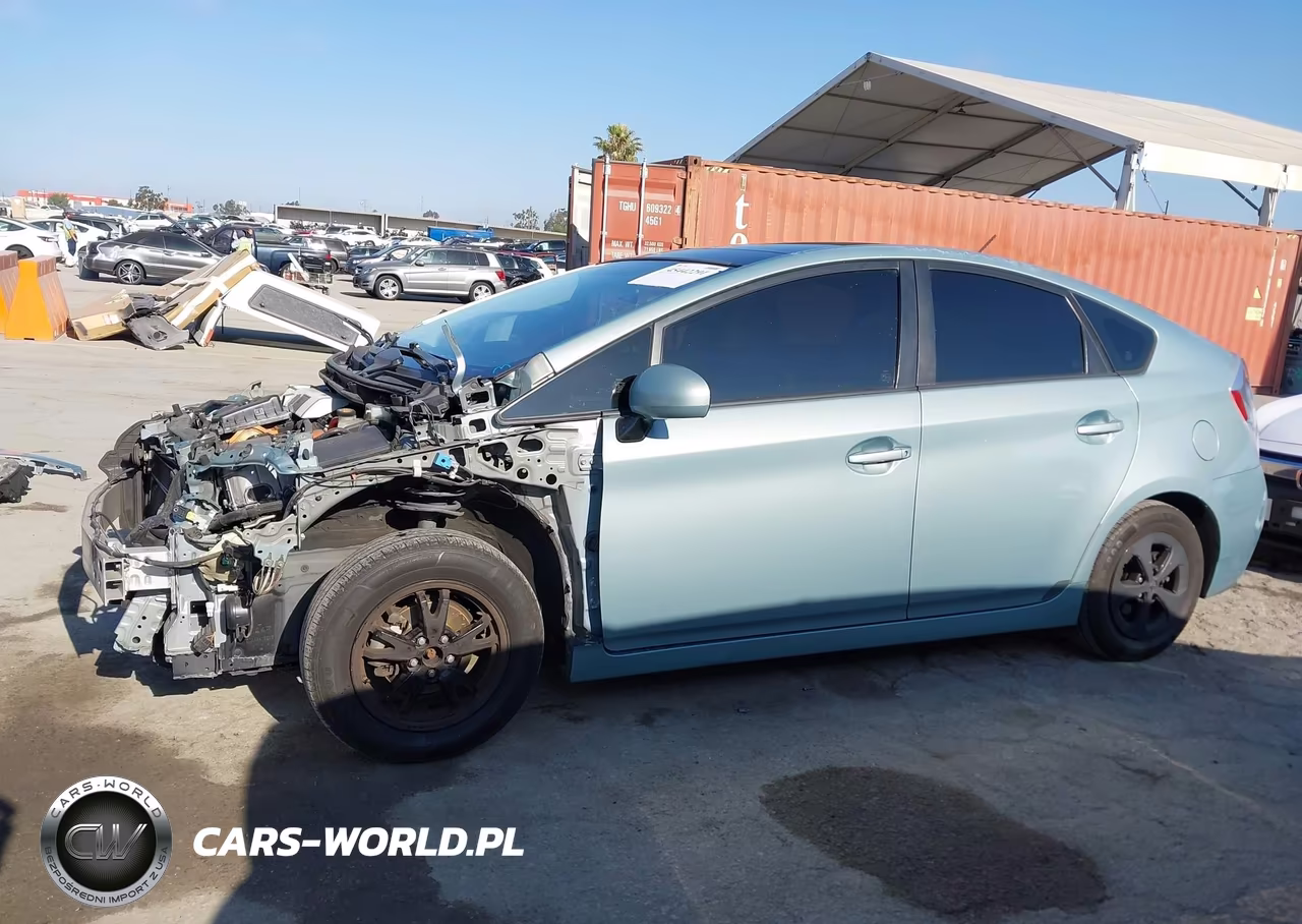 2012 Toyota Prius Three VIN:JTDKN3DU6C1596948 - 15