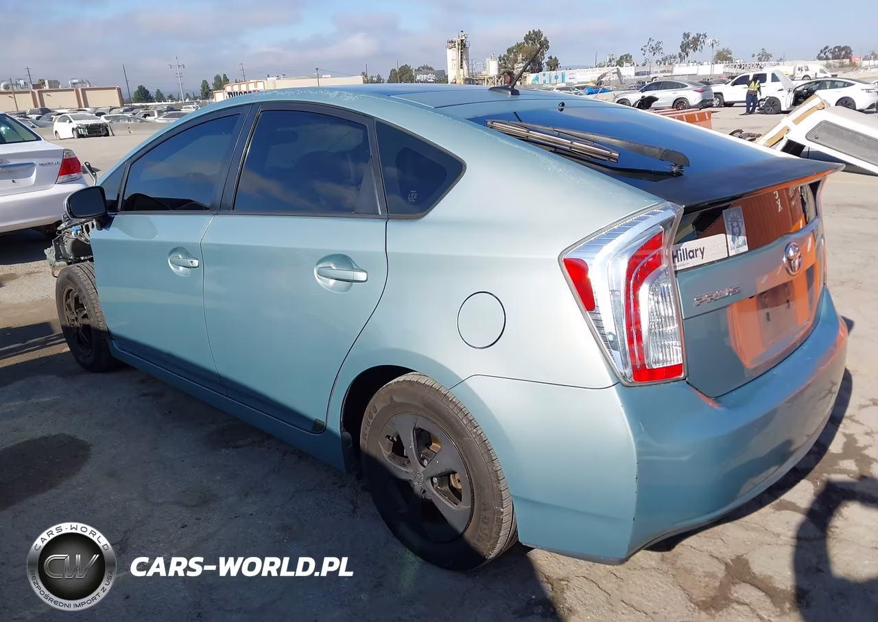 2012 Toyota Prius Three VIN:JTDKN3DU6C1596948 - 3