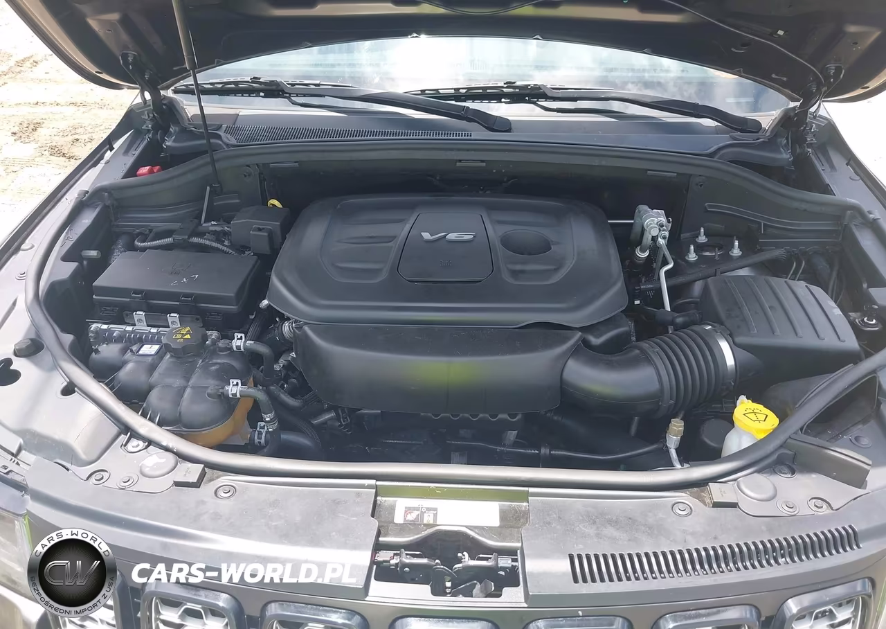 2019 Jeep Grand Cherokee Altitude 4X2 VIN:1C4RJEAG5KC597600 - 10