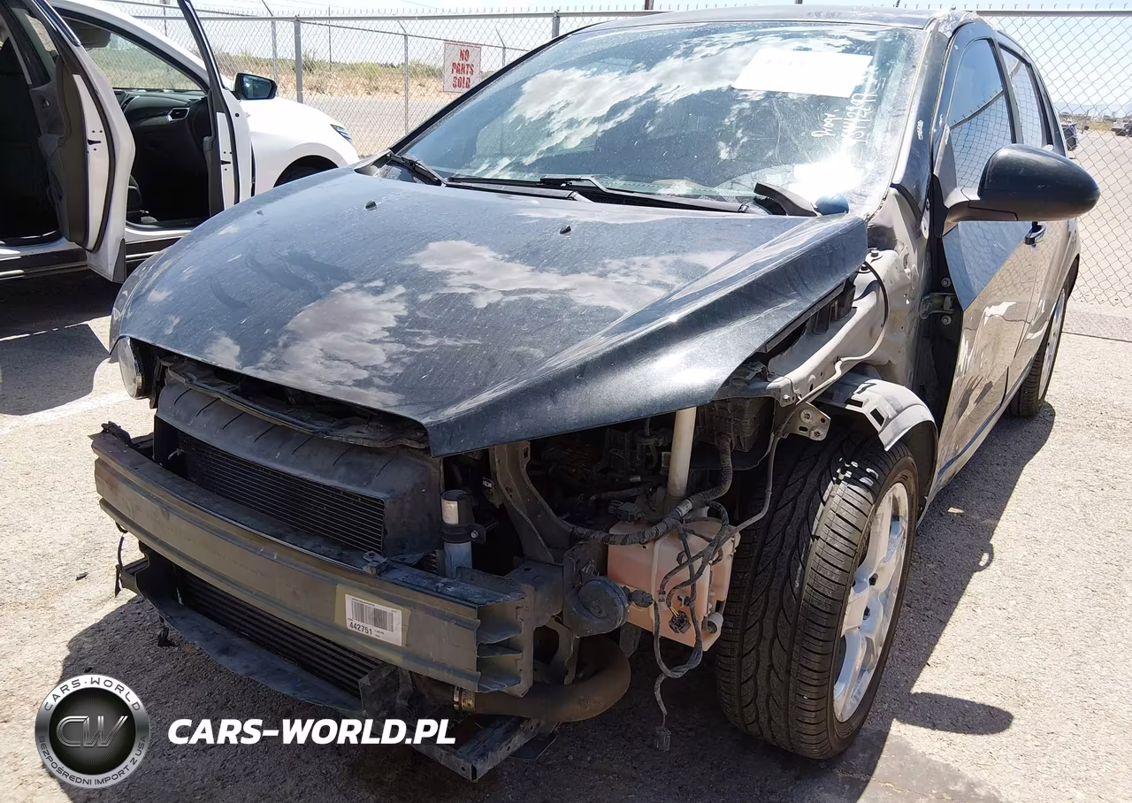 2015 Chevrolet Sonic Ltz Auto VIN:1G1JE6SB4F4104444 - 6