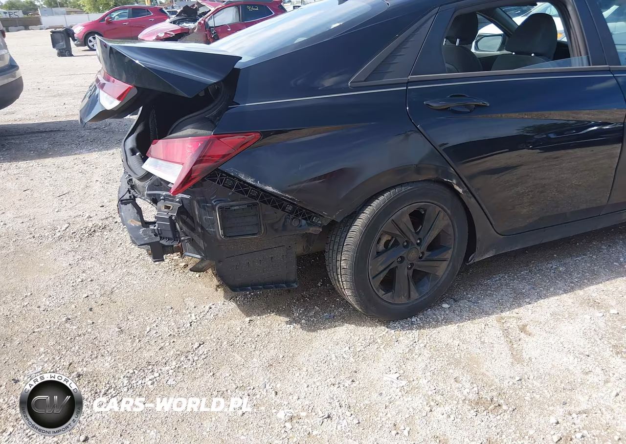 2022 Hyundai Elantra Sel VIN:5NPLM4AG5NH064663 - 18