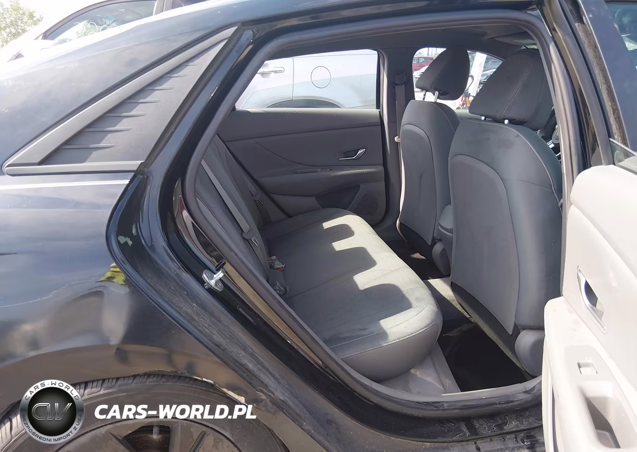 2022 Hyundai Elantra Sel VIN:5NPLM4AG5NH064663 - 8