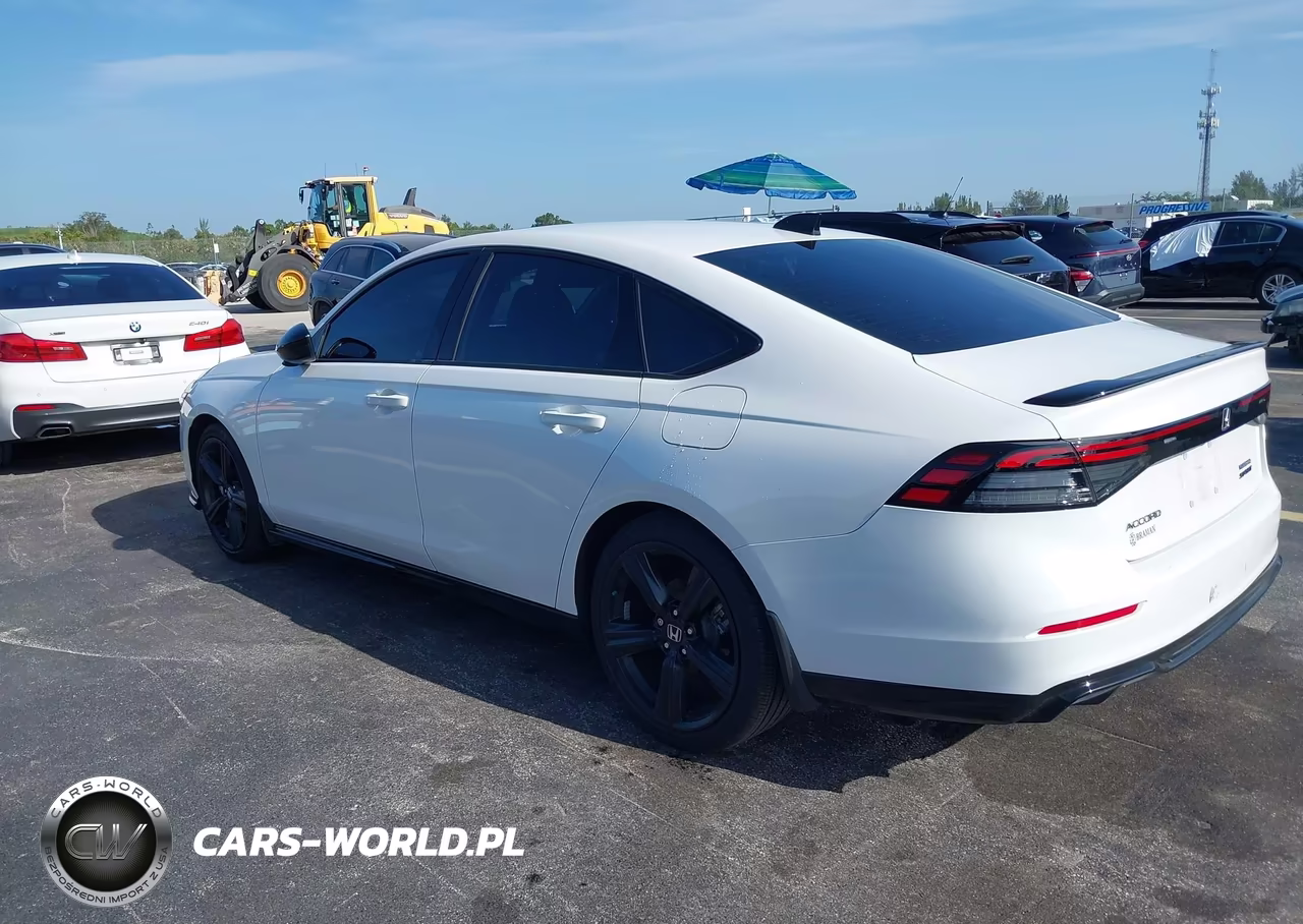 2025 Honda Accord Hybrid Sport-L VIN:1HGCY2F79SA080712 - 3