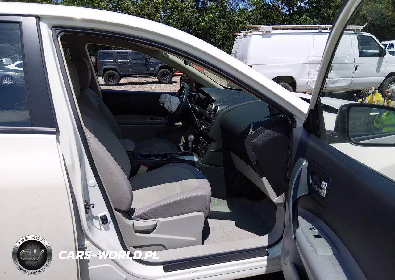2010 Nissan Rogue S VIN:JN8AS5MT0AW022826 - 5