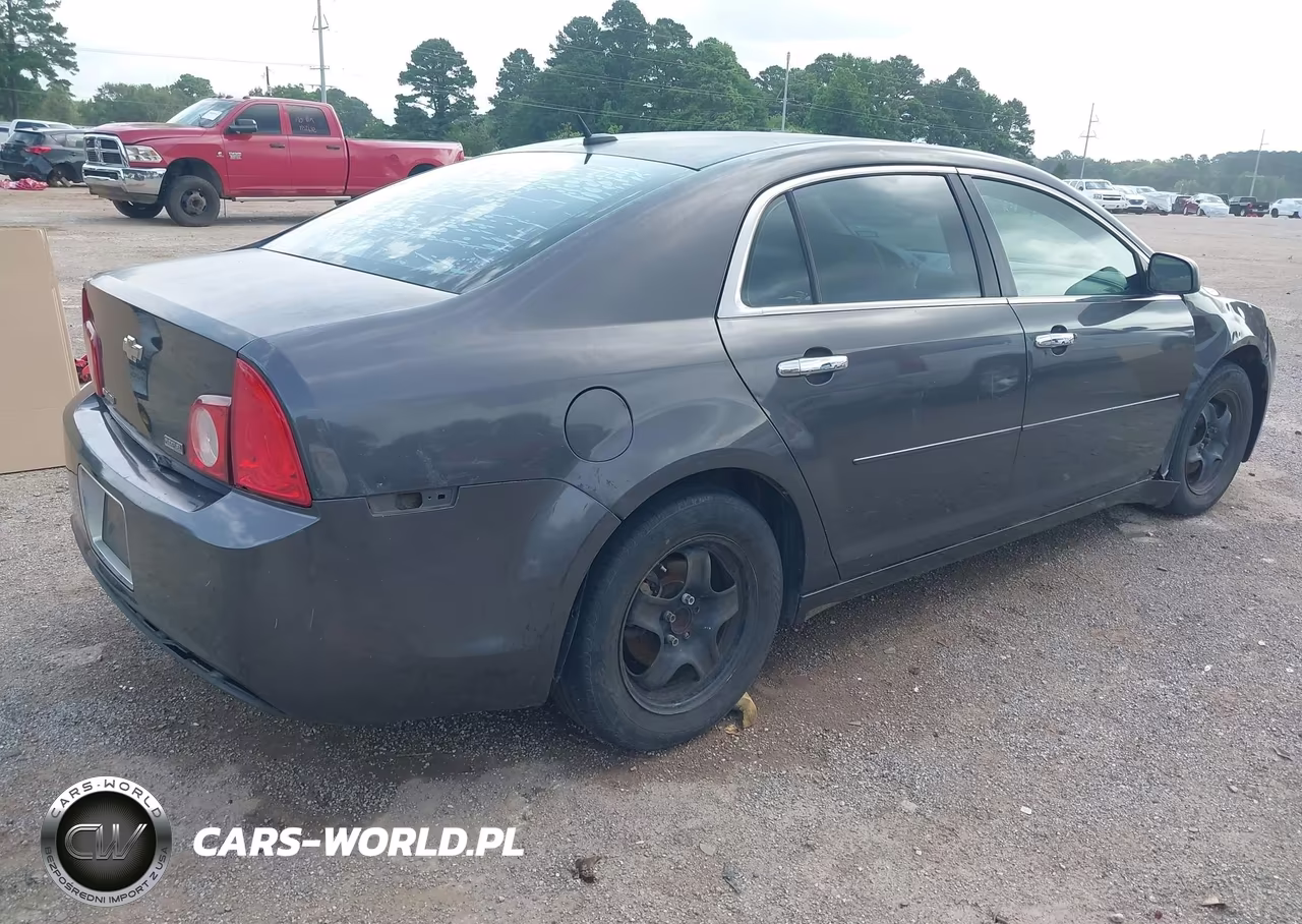 2010 Chevrolet Malibu Ls VIN:1G1ZA5E04AF210537 - 4