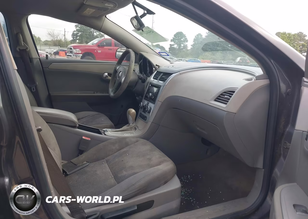 2010 Chevrolet Malibu Ls VIN:1G1ZA5E04AF210537 - 5