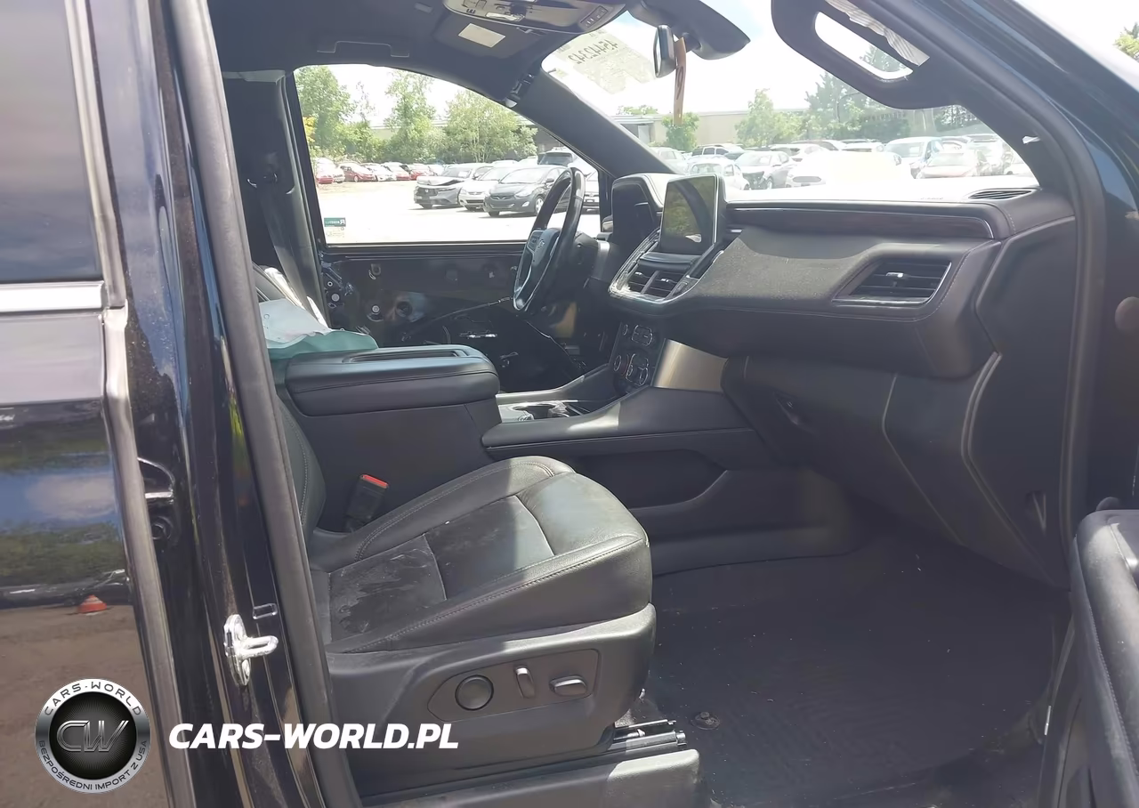 2022 Chevrolet Suburban 4Wd Lt VIN:1GNSKCKDXNR273851 - 5