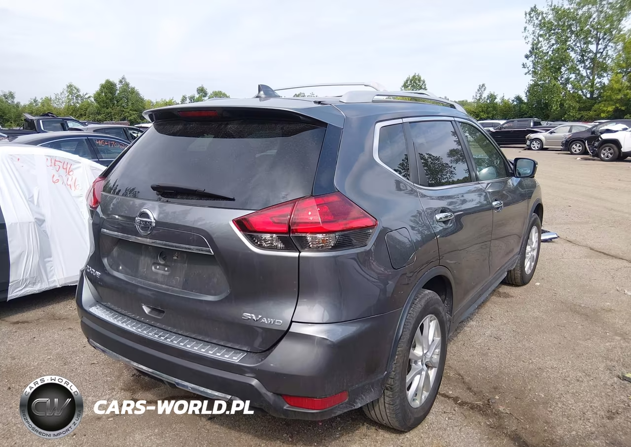 2017 Nissan Rogue Sv VIN:5N1AT2MV1HC731619 - 4