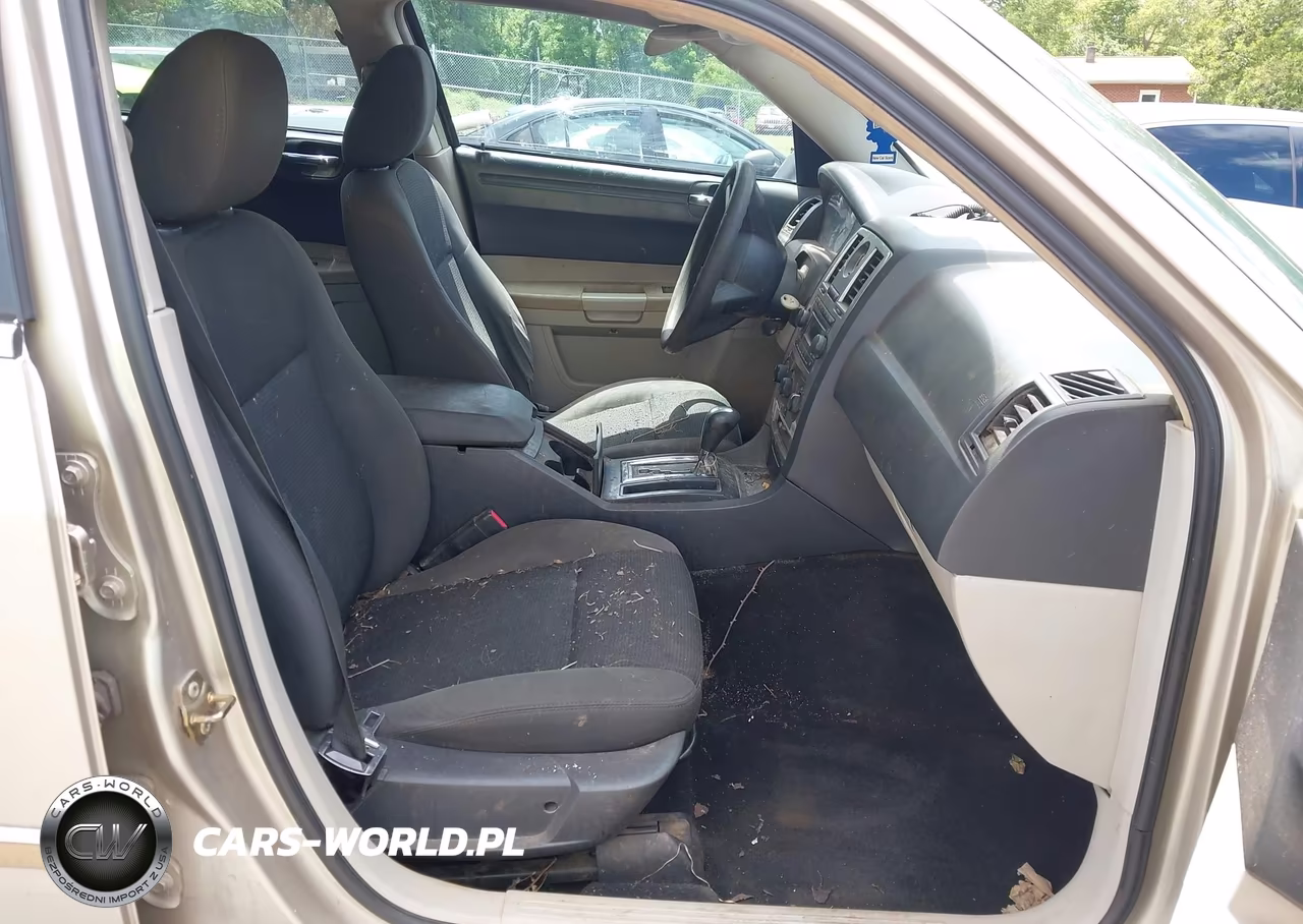 2006 Chrysler 300 VIN:2C3KA53G86H386316 - 5