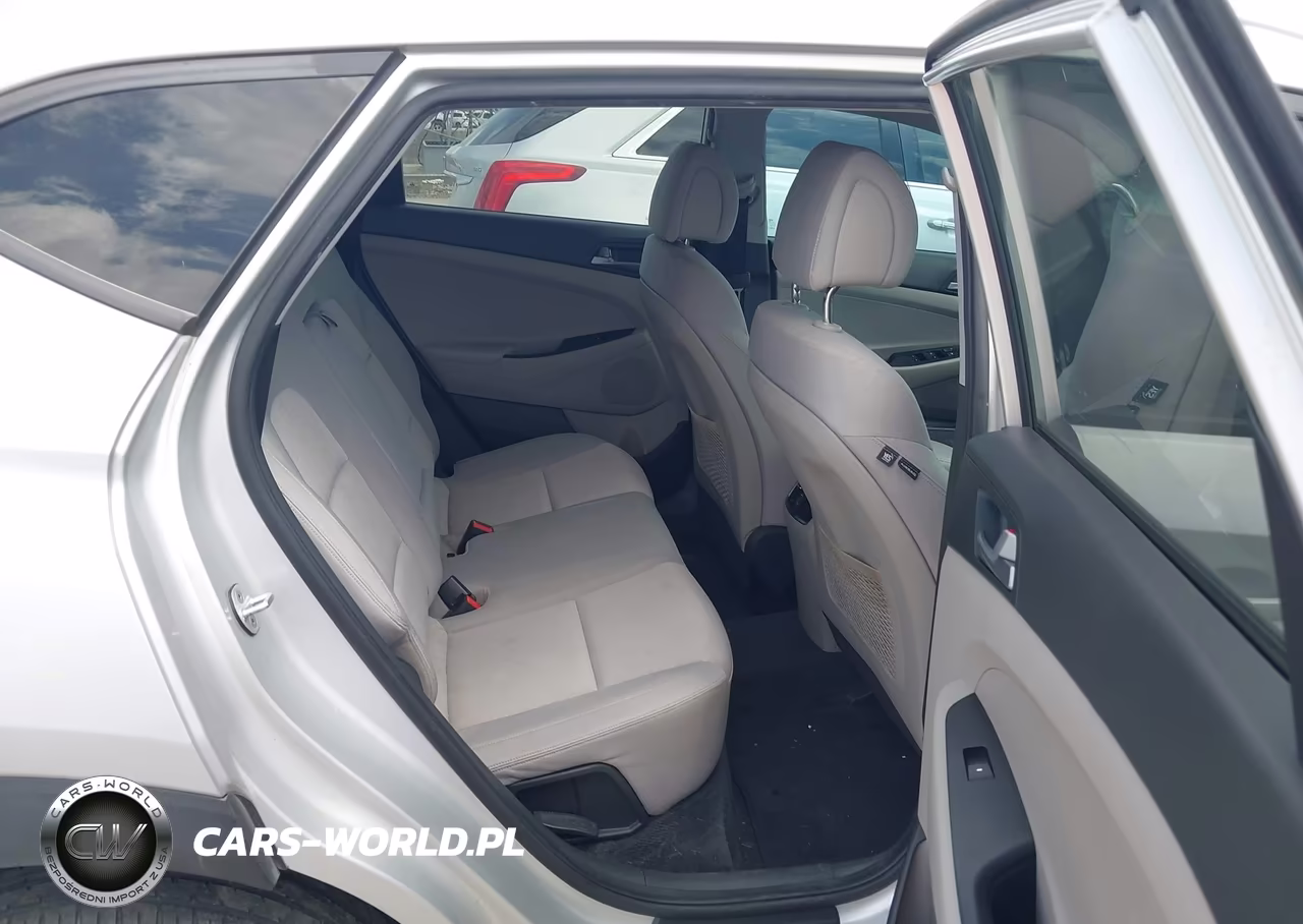 2017 Hyundai Tucson Sport VIN:KM8J33A29HU274004 - 8