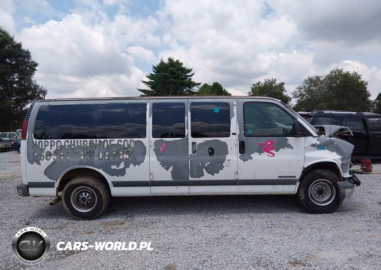 2001 Chevrolet Express VIN:1GAHG39R211169846 - 13