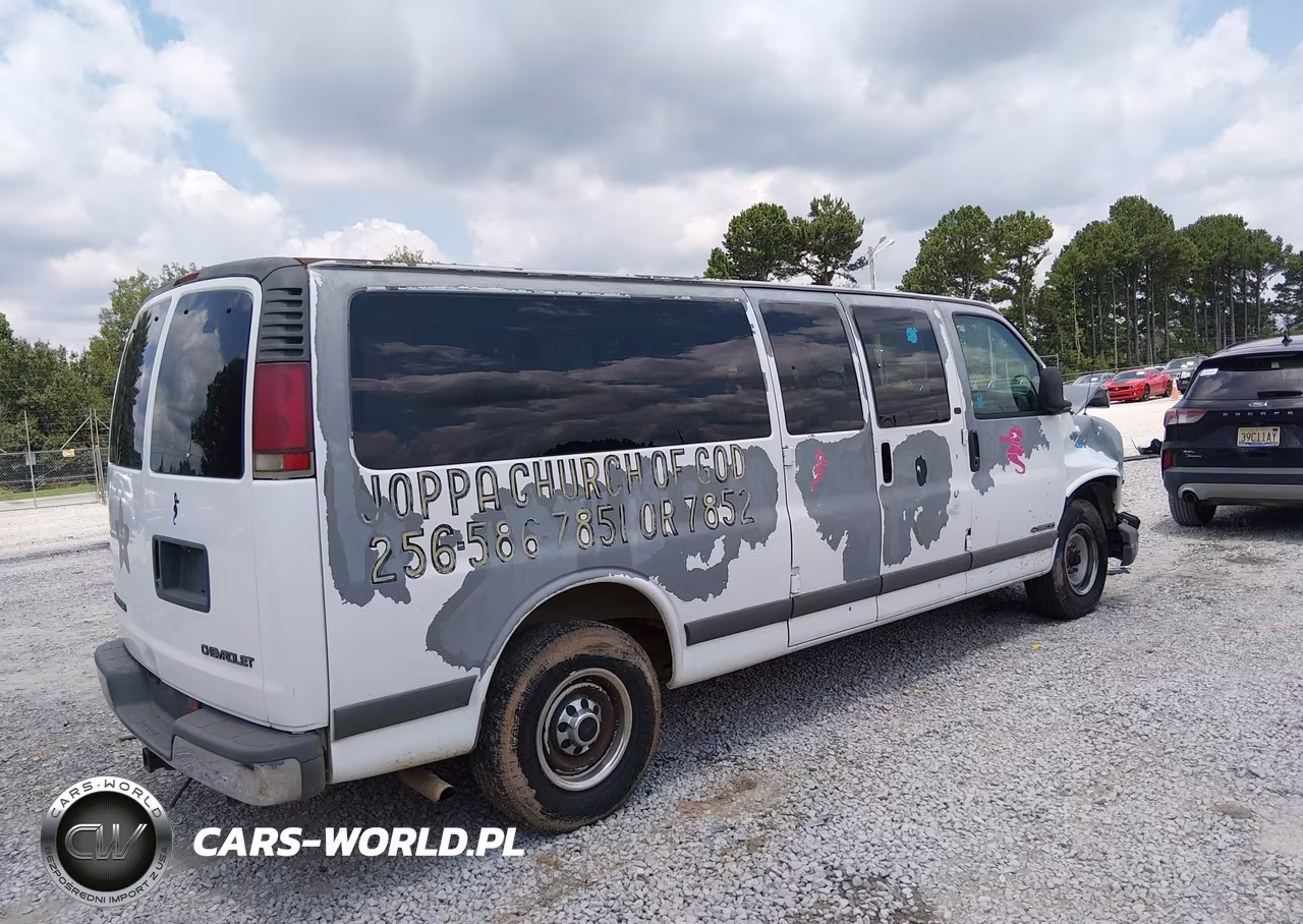 2001 Chevrolet Express VIN:1GAHG39R211169846 - 4