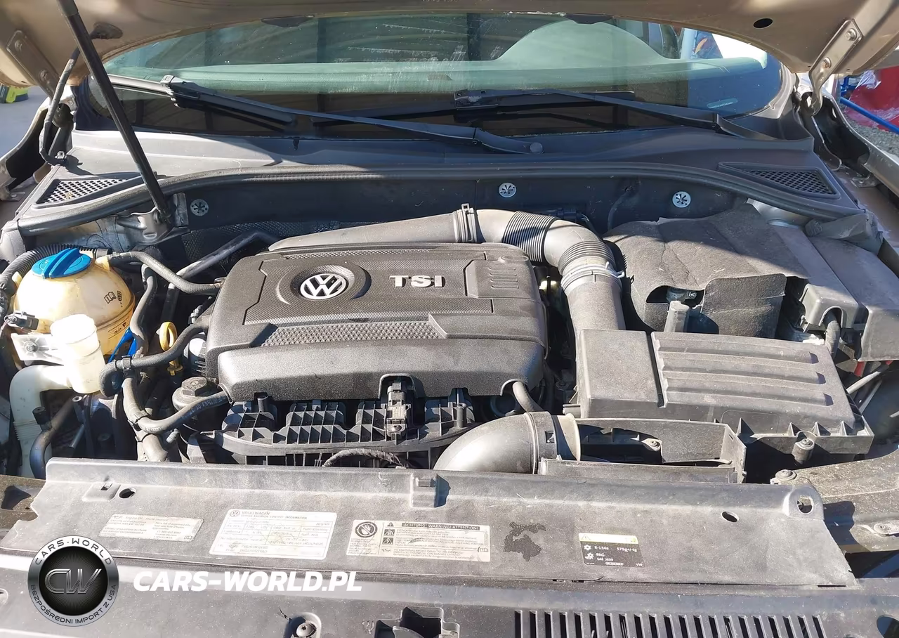 2015 Volkswagen Passat 1.8T Se VIN:1VWBS7A30FC063480 - 10