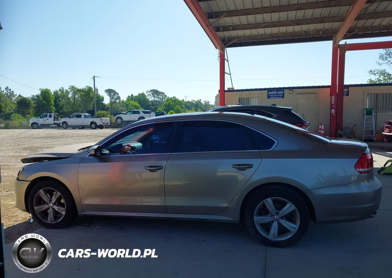 2015 Volkswagen Passat 1.8T Se VIN:1VWBS7A30FC063480 - 15