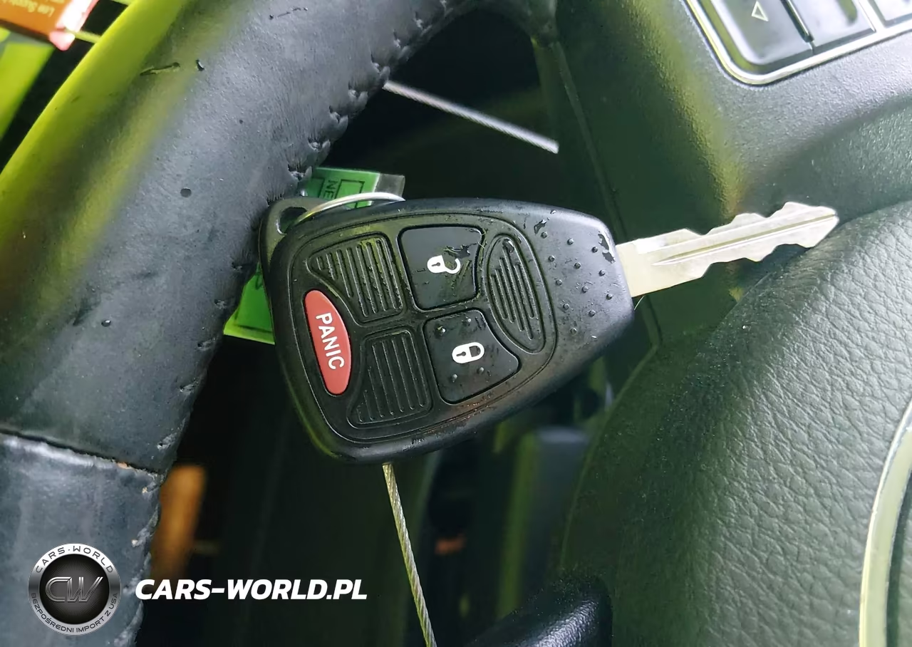 2013 Jeep Wrangler Unlimited Sahara VIN:1C4BJWEG1DL624957 - 11