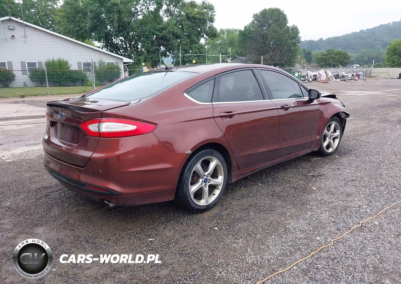 2016 Ford Fusion S VIN:3FA6P0G73GR329946 - 4