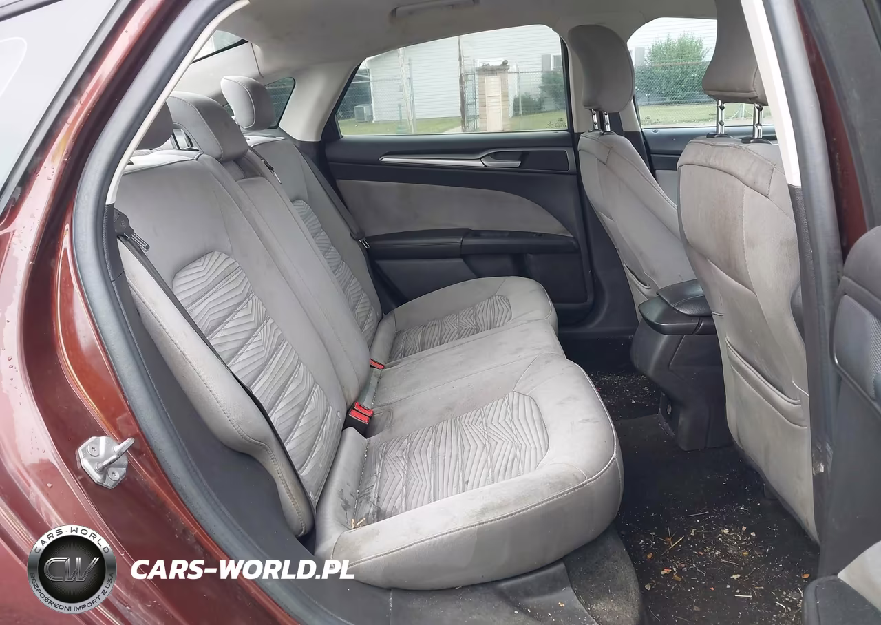 2016 Ford Fusion S VIN:3FA6P0G73GR329946 - 8