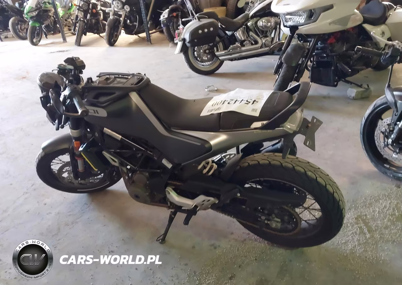 2020 Husqvarna Vitpilen 401-Svartpilen 401 VIN:MD2JUJ407LC262121 - 13