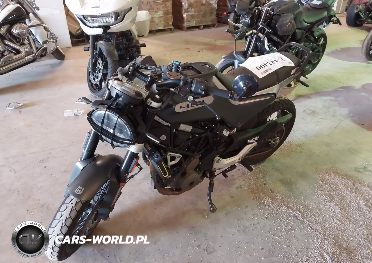 2020 Husqvarna Vitpilen 401-Svartpilen 401 VIN:MD2JUJ407LC262121 - 2