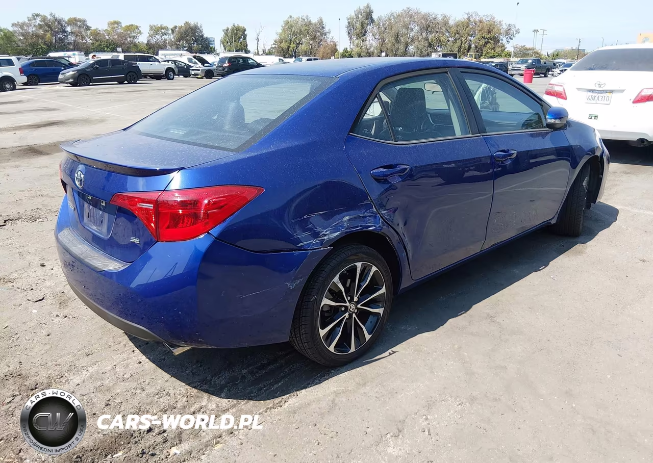 2019 Toyota Corolla Se VIN:5YFBURHE3KP927813 - 4