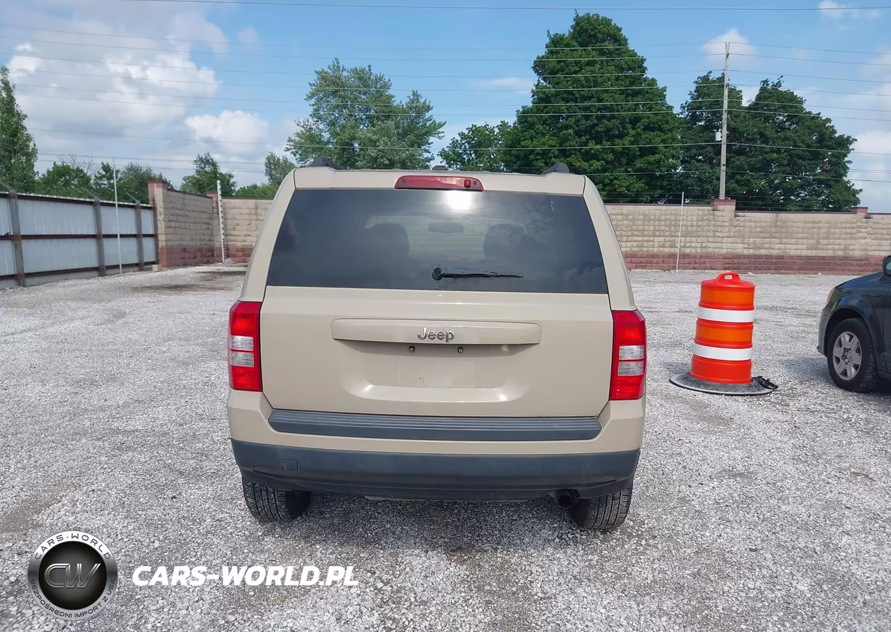 2017 Jeep Patriot Sport Fwd VIN:1C4NJPBA3HD102415 - 16