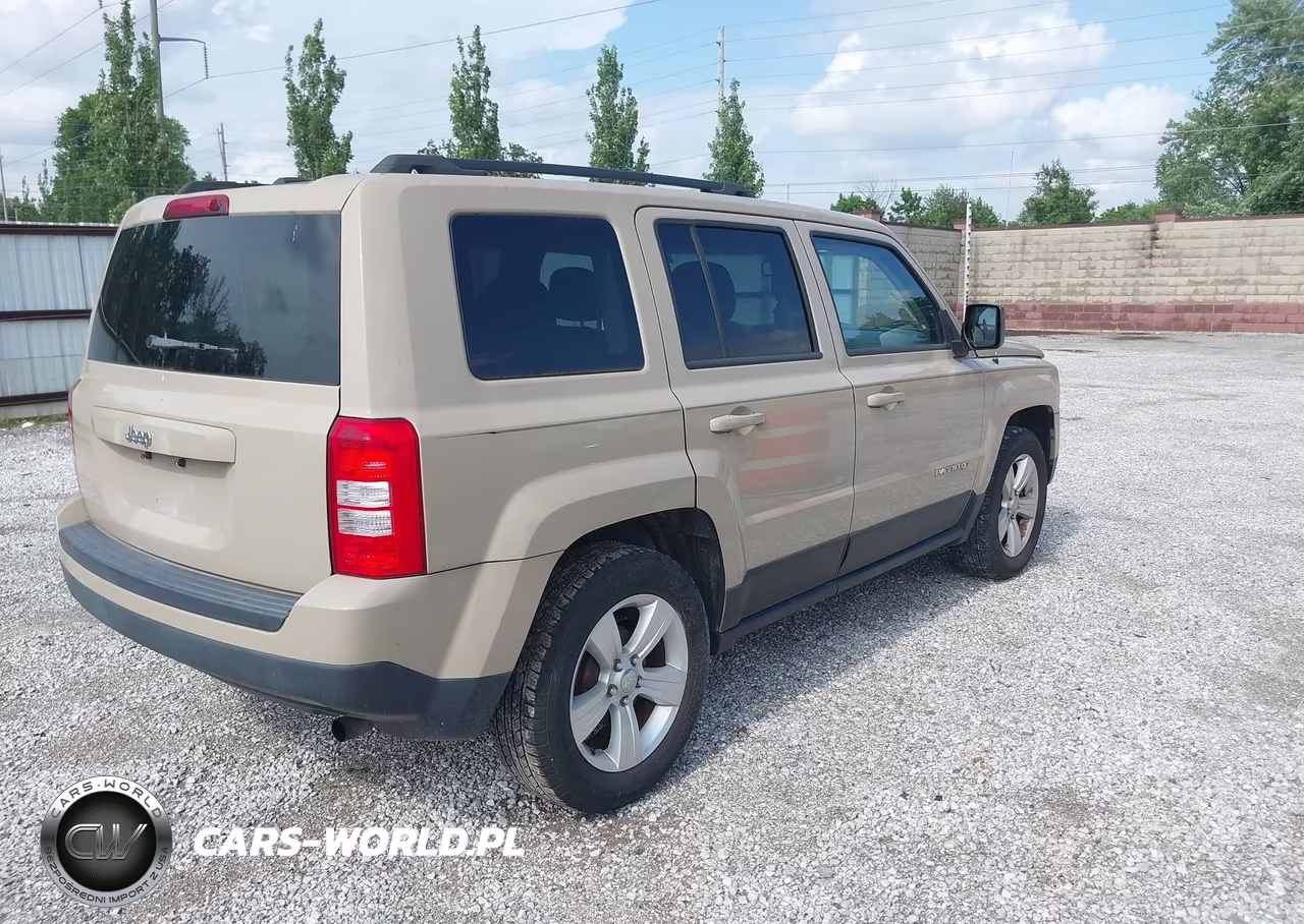 2017 Jeep Patriot Sport Fwd VIN:1C4NJPBA3HD102415 - 4
