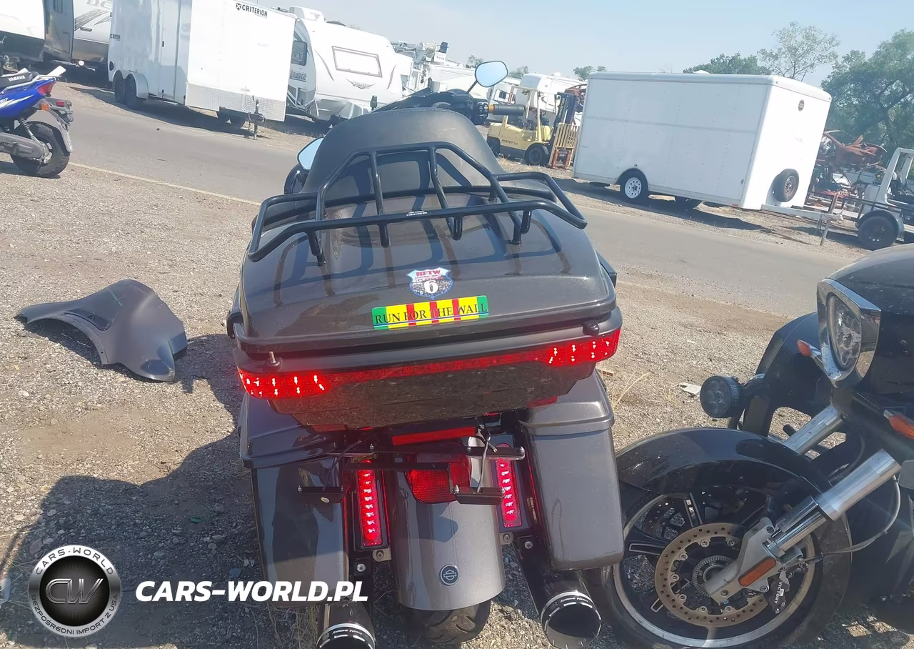 2023 Harley-Davidson Flhtk VIN:1HD1KEF1XPB620542 - 6